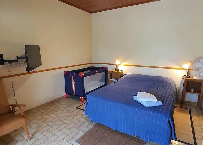 Camat T1 De Plain Pied A La Campagne